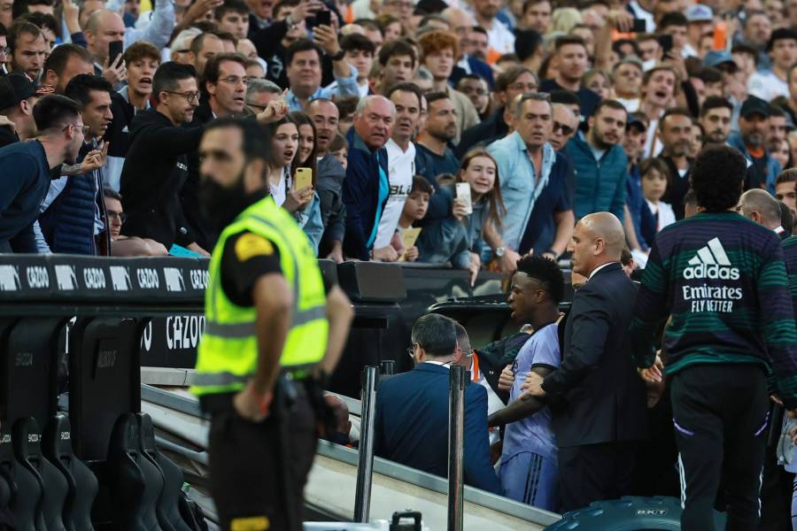 Rebajan de cinco a tres partidos el cierre parcial de Mestalla por insultos a Vinicius