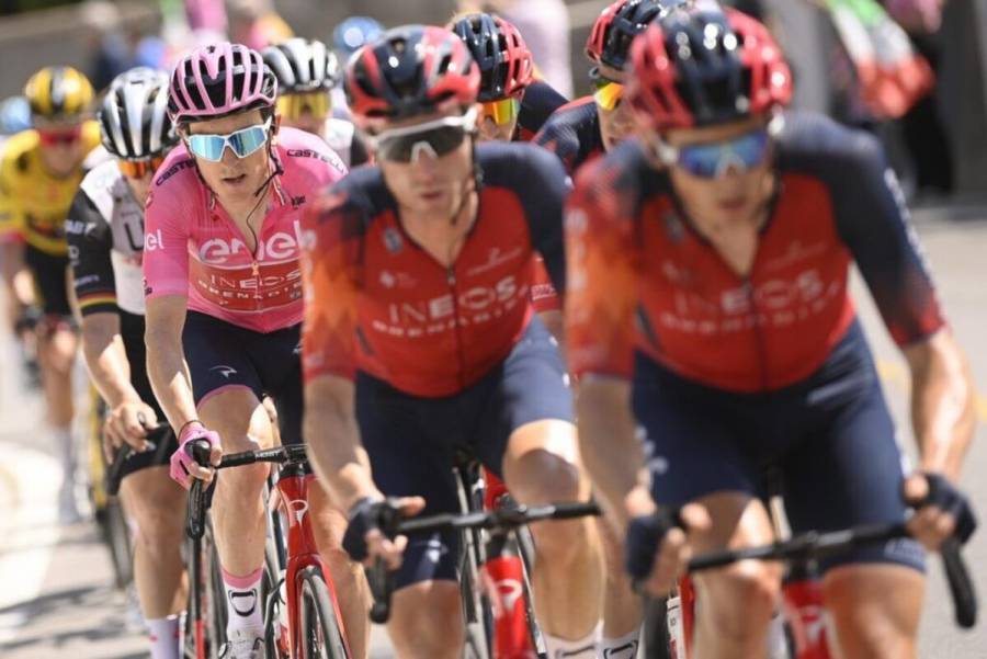 Italia y Francia consiguen podio en la etapa 18 del Giro