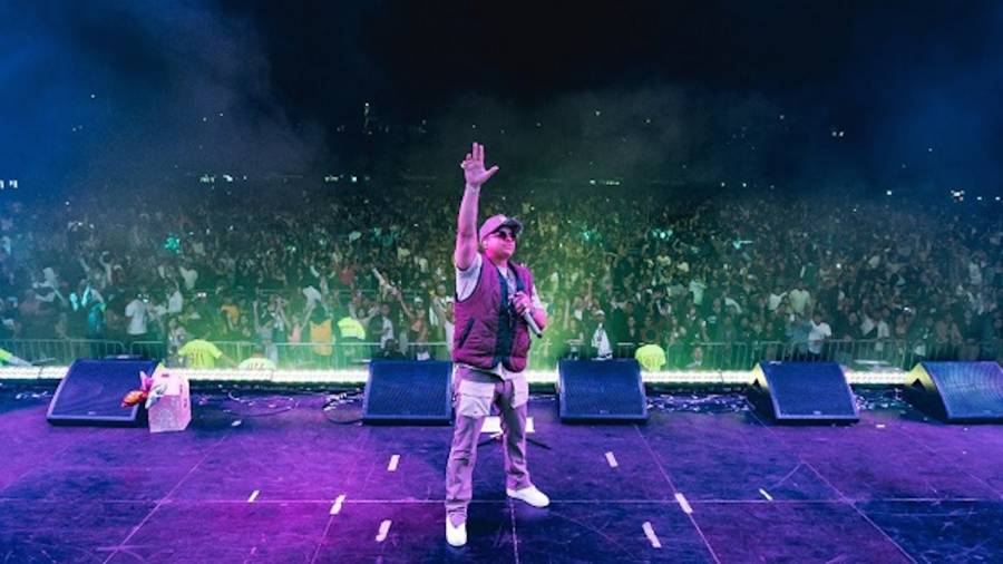 J. Álvarez con su tema “Casi Soltera” logra 20 millone de visitas en plataformas 