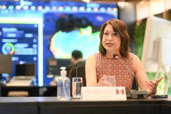Canciller de Perú se lanza contra AMLO por declaraciones contra Dina Boluarte