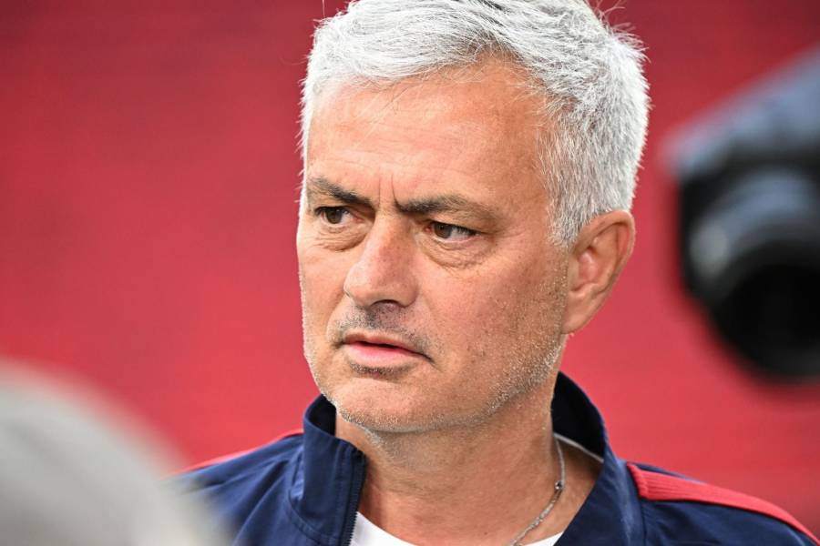 Mourinho confirma que Dybala está para jugar 