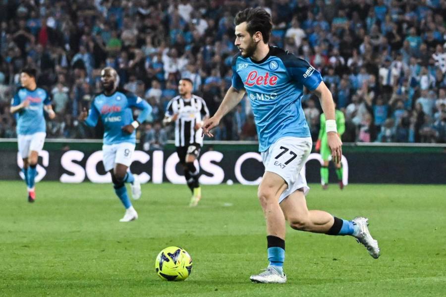 Kvaratskhelia, elegido el mejor jugador de la temporada de la Serie A