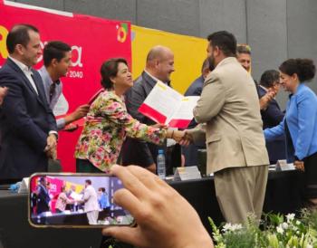 Gobierno federal brinda certeza laboral a más de 350 mil docentes con plazas definitivas: SEP