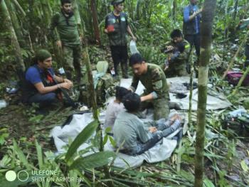 Encuentran con vida a cuatro niños perdidos en la Amazonía colombiana desde hace 40 días