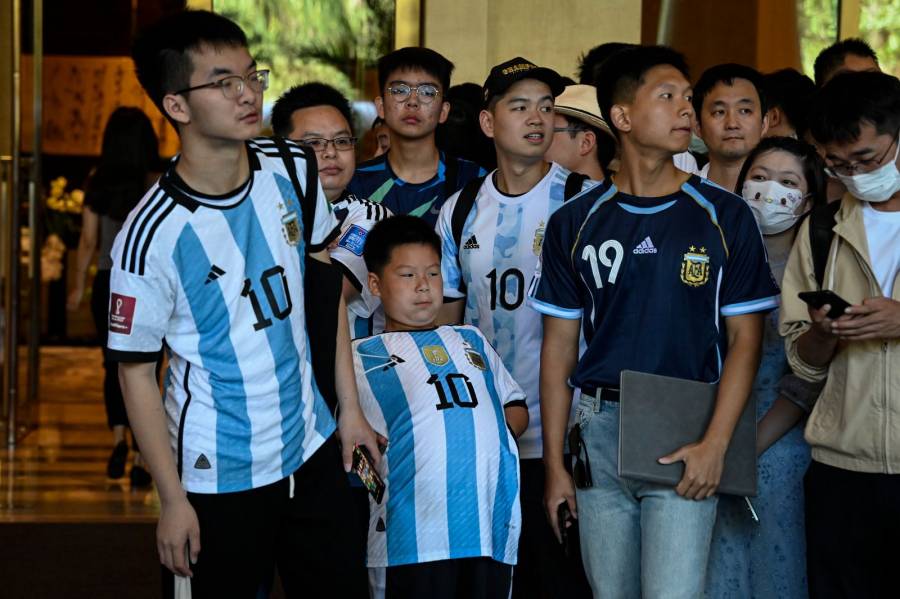 Fervor por Messi en su llegada a China para un amistoso