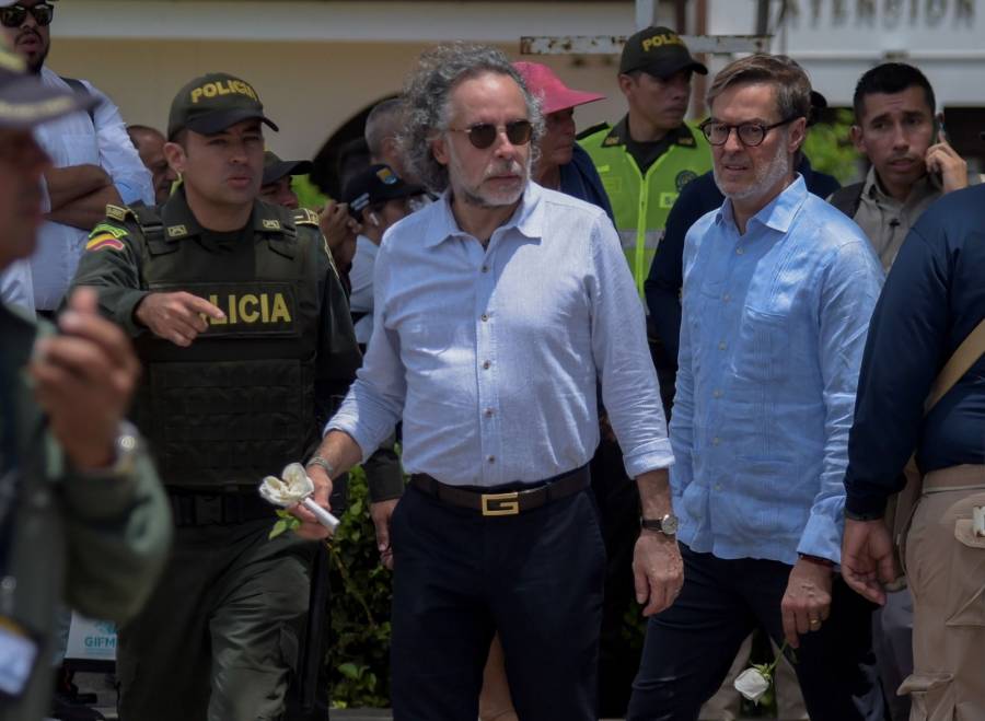 Oficial a cargo de la seguridad del presidente de Colombia se suicidó