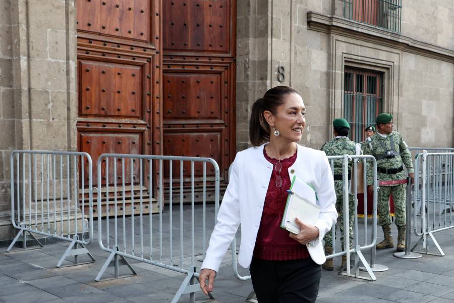 Pide Sheinbaum a gobernadores esperar el proceso interno de Morena para elección de presidenciable