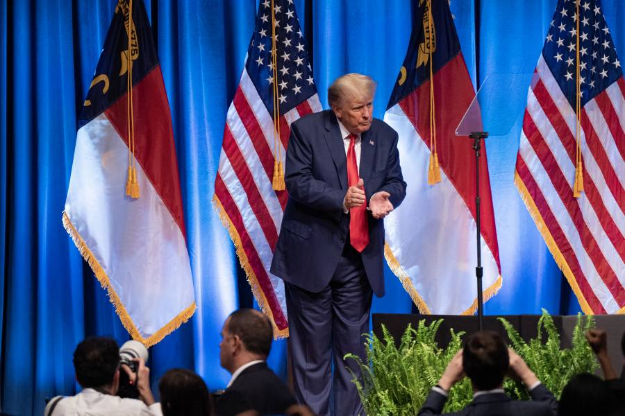 Ex presidente Donald Trump enfrenta múltiples acusaciones por documentos clasificados