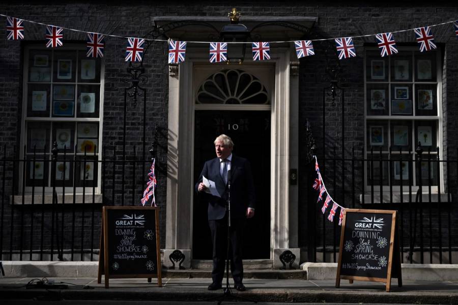 Laboristas británicos reclaman elecciones anticipadas tras dimisión de Johnson a su banca