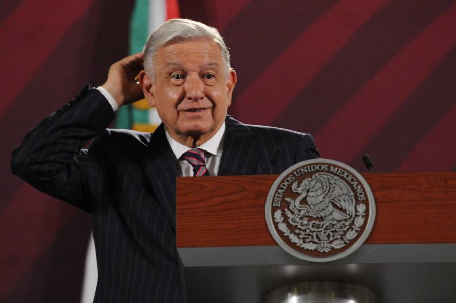 Se van 8 miembros del gabinete federal, revela AMLO