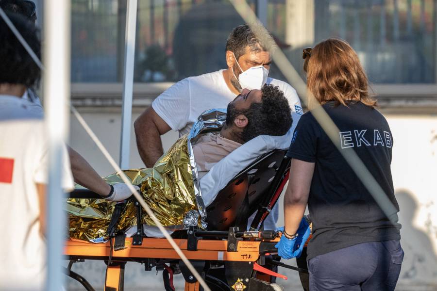 Se reducen las posibilidades de encontrar supervivientes tras naufragio en Grecia