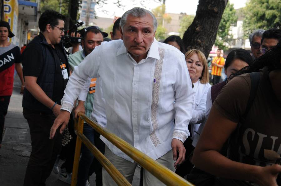 Adán Augusto López rechaza los 5 mdp de Morena para promoverse