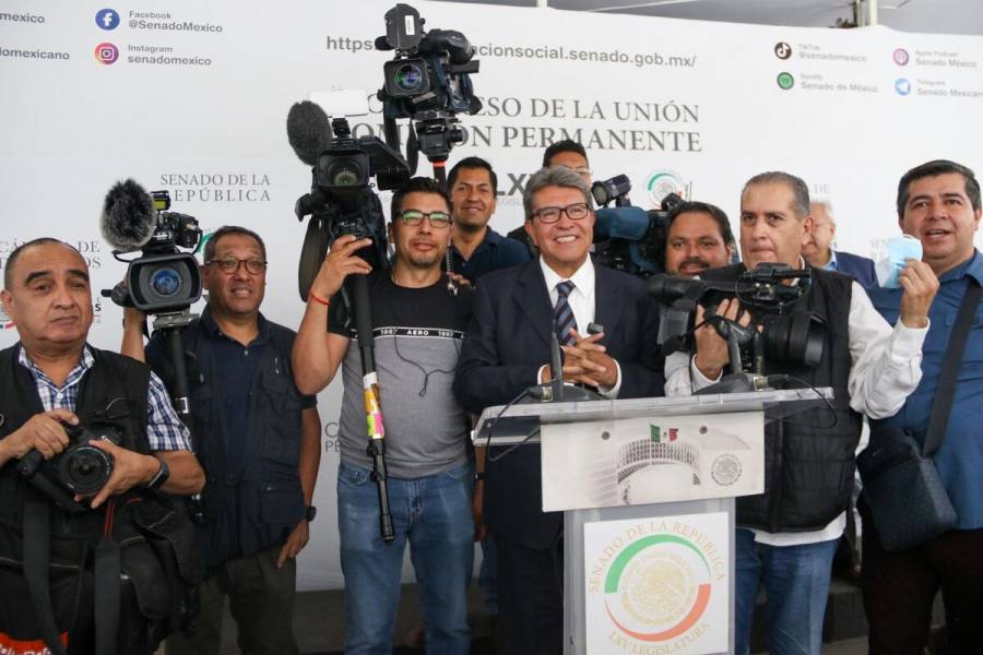 Ricardo Monreal se despide de la Junta de Coordinación Política en el Senado