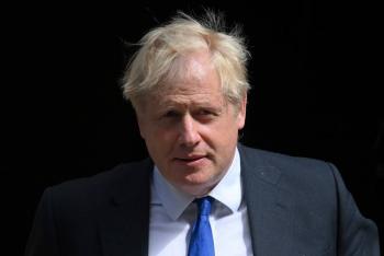 Boris Johnson vuelve al periodismo como columnista del sensacionalista Daily Mail