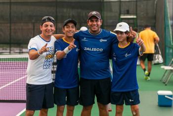 Jalisco, Durango y Quer&eacute;taro, desfilan como primeros campeones del tenis
