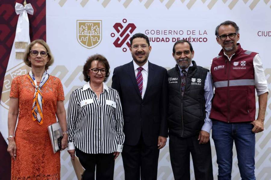 Martí Batres destaca avances en el sector educativo
