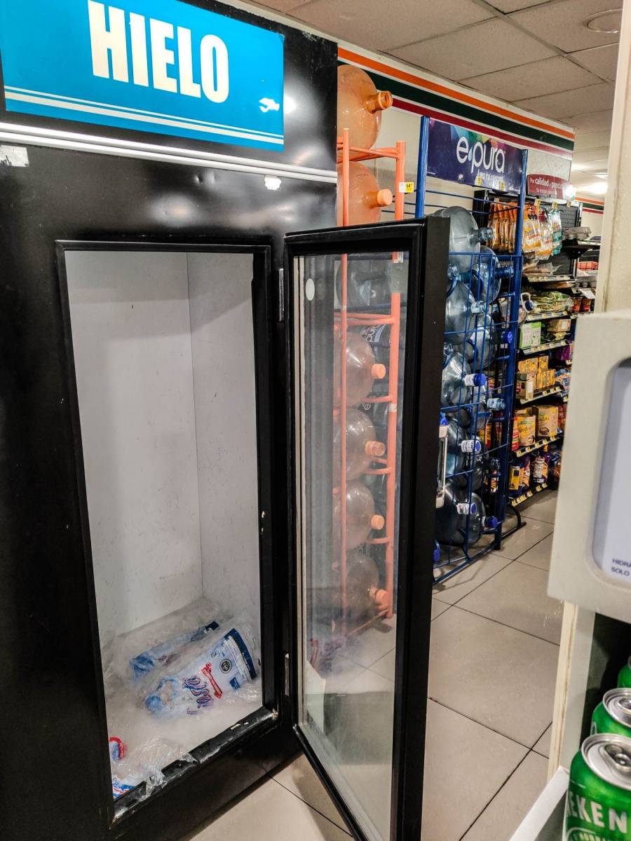 Escasez de hielo en México debido a la intensa ola de calor