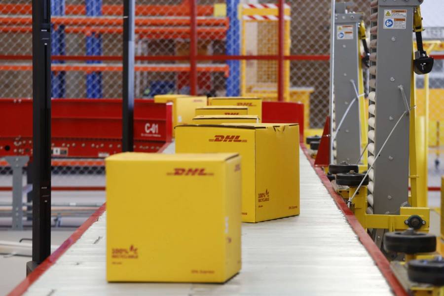 Gobierno federal amplía el plazo para el traslado de operaciones de carga del AICM