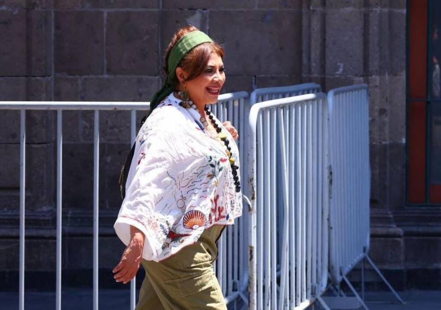 López Obrador recibe a Clara Brugada y Ariadna Montiel en Palacio Nacional