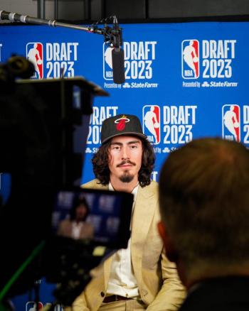 Jaime J&aacute;quez Jr. se une a la &eacute;lite del basquetbol mexicano en la NBA