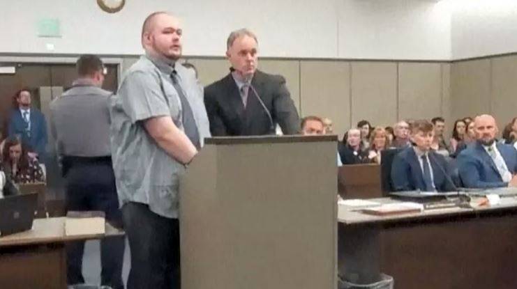Anderson Aldrich se declara culpable de muertes por tiroteo en bar gay de EU