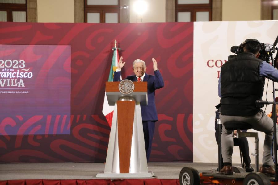 AMLO afirm&oacute; que en 3 d&iacute;as sabr&aacute; quien ser&aacute; el candidato presidencial de la oposici&oacute;n
