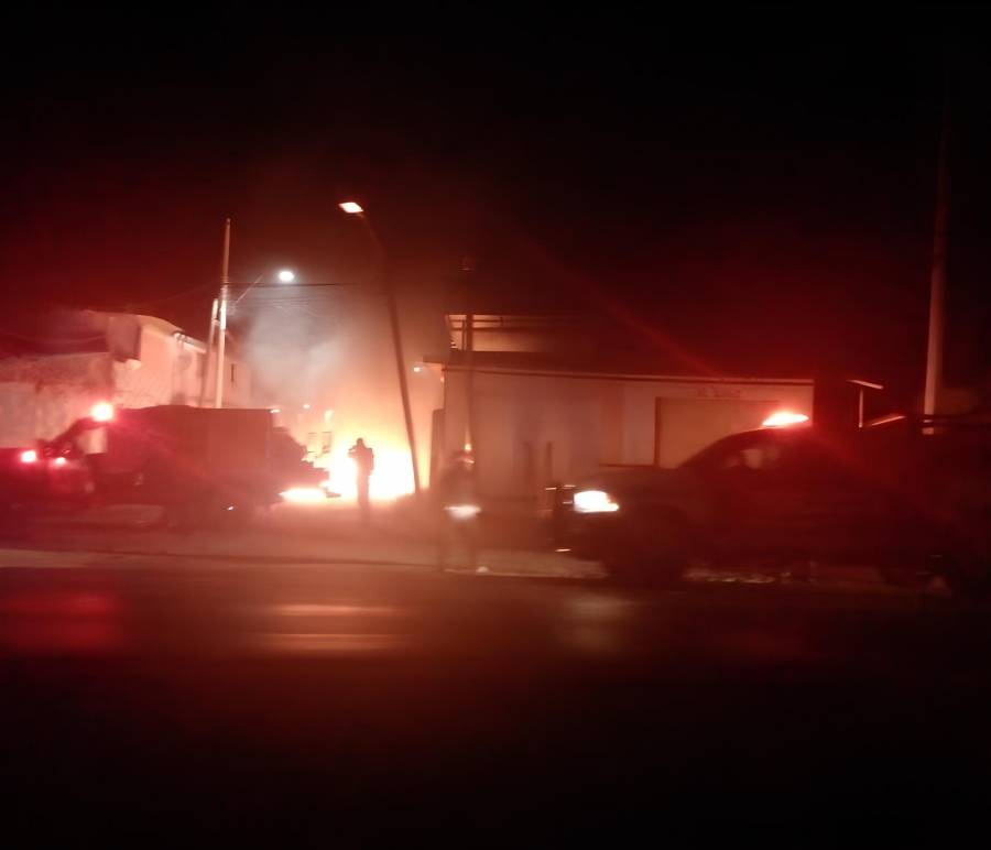 Cuatro elementos de la Guardia Nacional resultan heridos por explosión de coche bomba en Celaya
