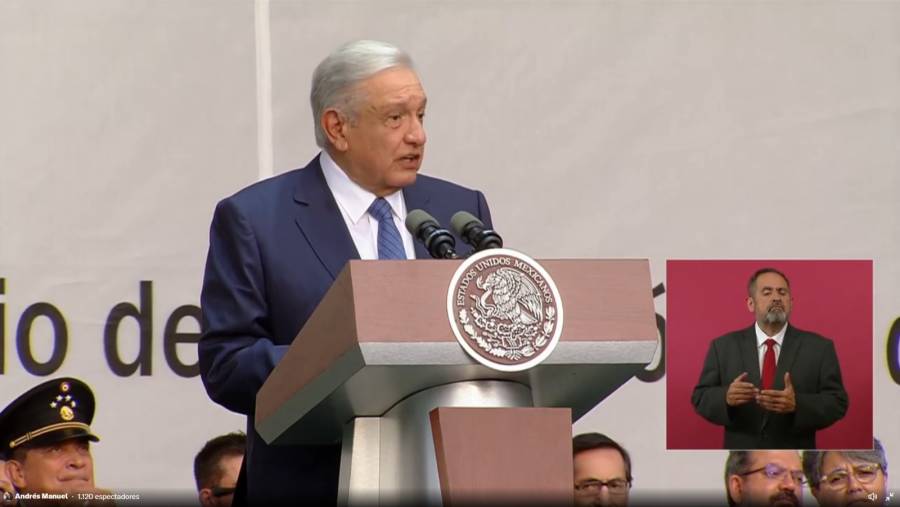 30 millones de hogares se han beneficiado de programas sociales, señaló AMLO durante festejos del aniversario de la 4T