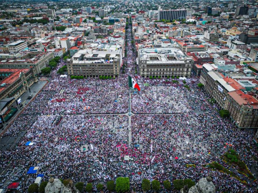 El Presidente AMLO celebra el quinto aniversario del triunfo democrático de Morena