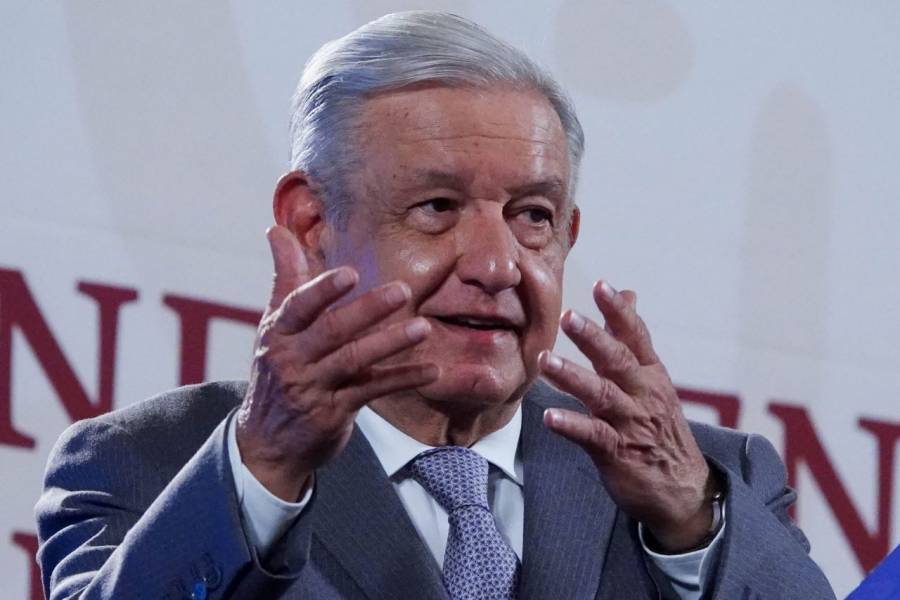 AMLO dice que obispo de Apatzingán está en su derecho de manifestarse por asesinato de Hipólito Mora