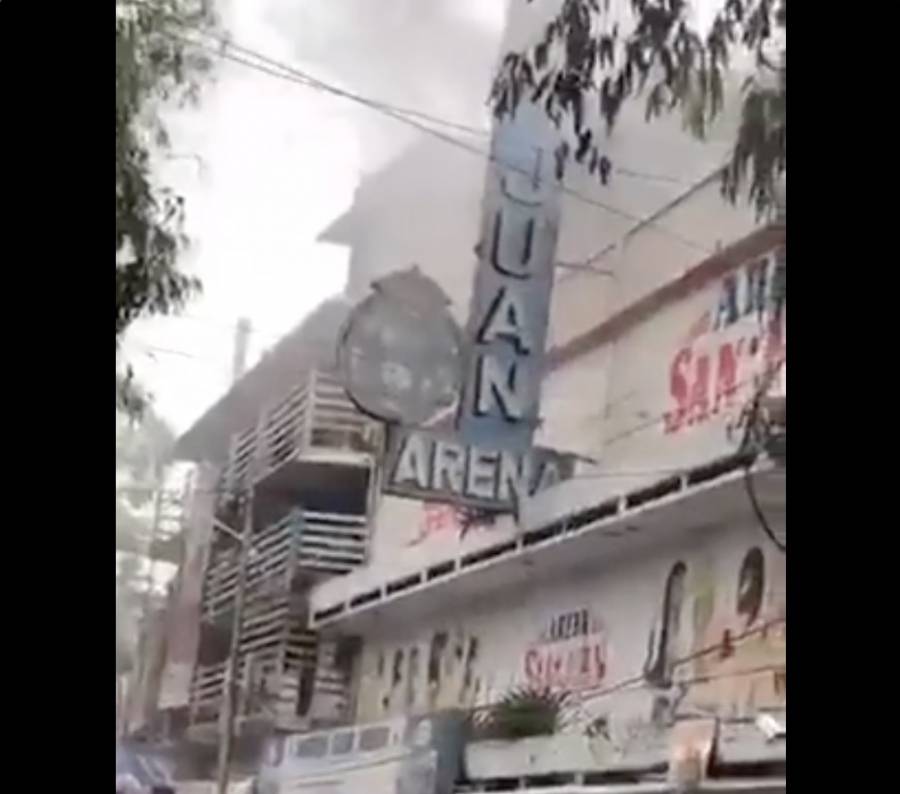 Incendio en la Arena San Juan Pantitlán deja dos menores sin vida