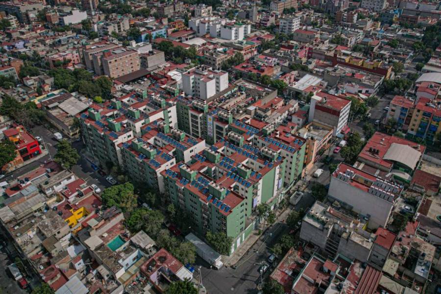 Gobierno capitalino entrega 240 viviendas del INVI en la colonia Peralvillo