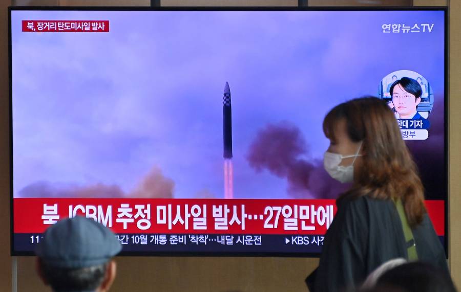 Corea del Norte dispara un presunto misil balístico de largo alcance