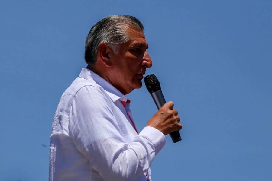 Adán Augusto pide a Indira Vizcaíno tome medidas contra la corrupción en Colima