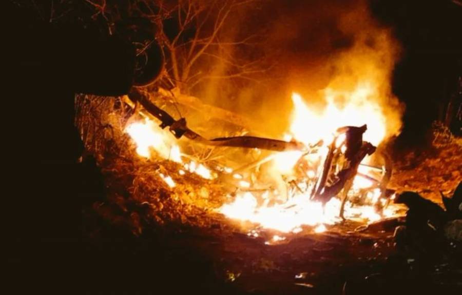Ataque con explosivo a veh&iacute;culo de la fiscal&iacute;a en Jalisco deja un saldo de tres muertos