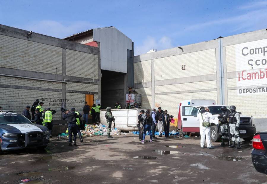 Detenidos por incendio en Ceda quisieron sobornar, revela López Obrador.