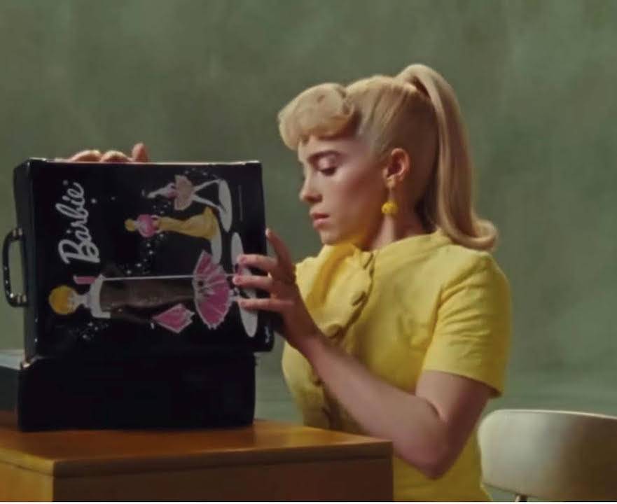 Billie Eilish lanza nuevo video musical para la película 