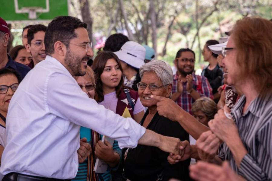 Lo más importante que tiene que hacer un gobierno es apoyar a la gente, afirma Batres