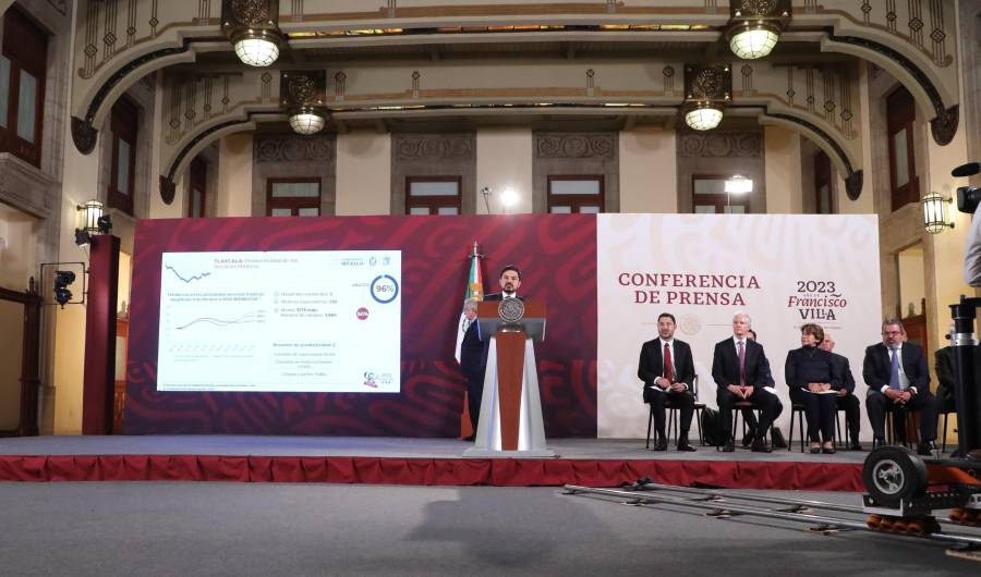 Personal m&eacute;dico y poblaci&oacute;n de la Ciudad de M&eacute;xico tendr&aacute;n mejores servicios de salud