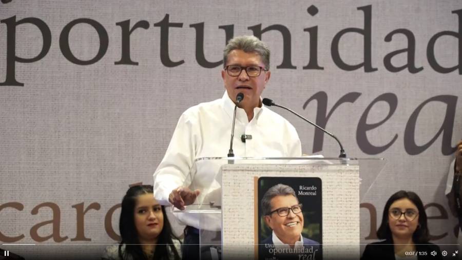 Promete Ricardo Monreal fidelidad a Morena pese a encuestas