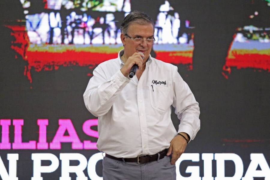 Marcelo Ebrard se dice ganador de la encuesta de Morena