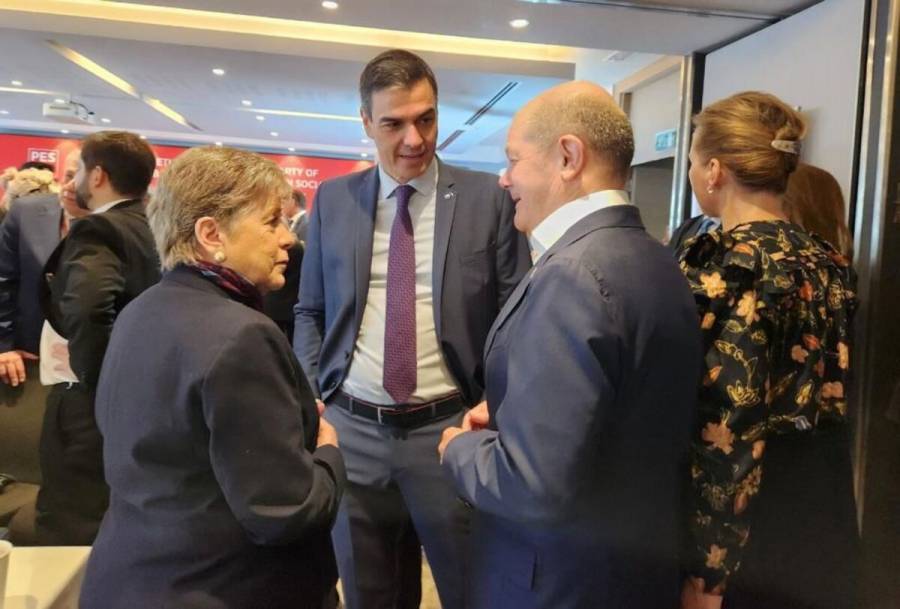 Alicia Bárcena posiciona en Europa prioridades de México en desarrollo de la población e inversión sostenible