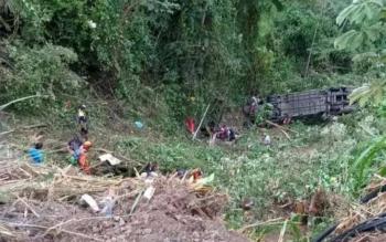 Nueve personas mueren en accidente de autob&uacute;s en Colombia