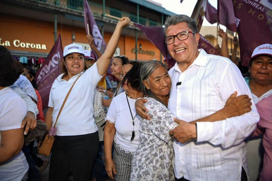Ricardo Monreal: “Sería bueno que de manera voluntaria todos bajaran su propaganda y espectaculares”