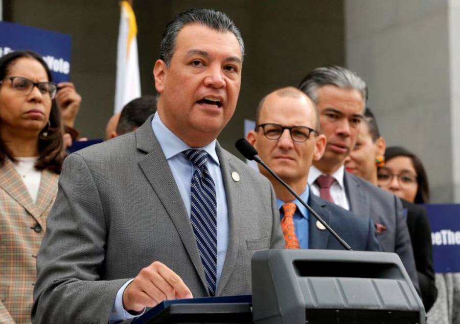 Legisladores demócratas presentan iniciativa sobre atención a salud mental de los latinos