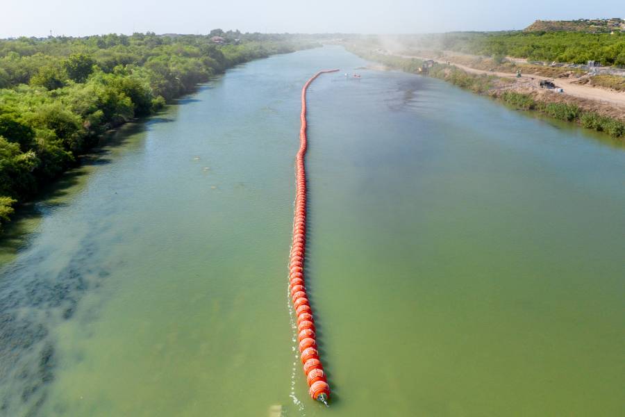 México envía segunda nota diplomática a Estados Unidos por muro de boyas en el Río Bravo