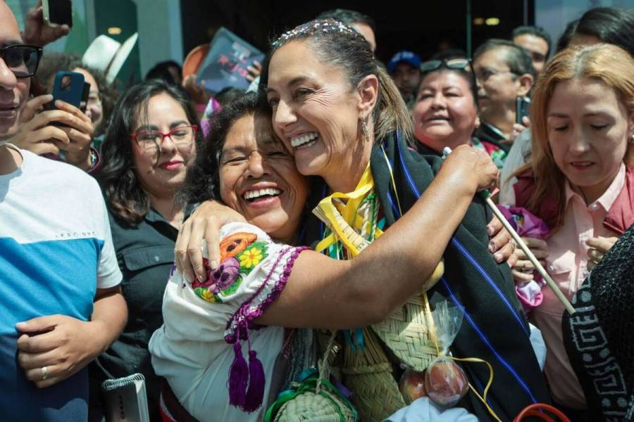 Purépechas nombran “Nana” a Claudia Sheinbaum en Michoacán