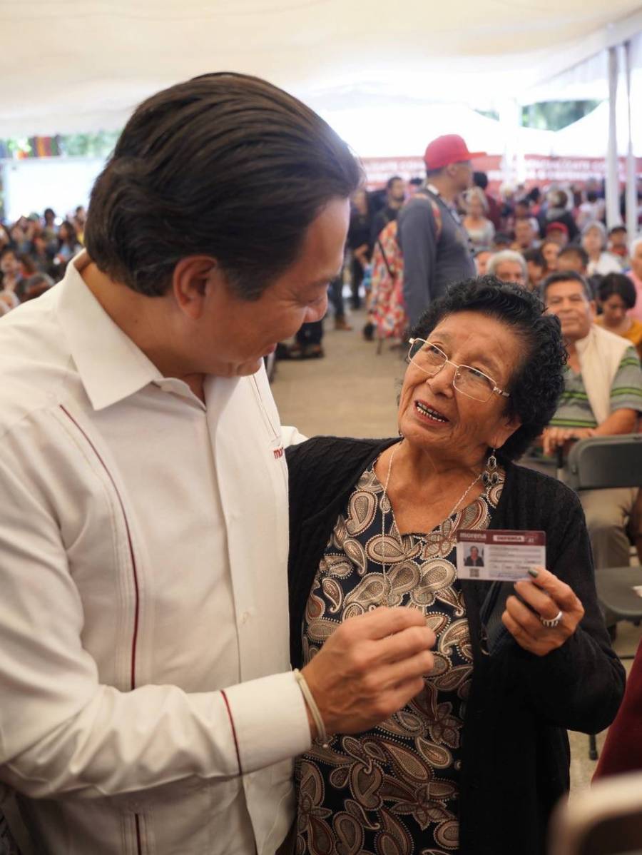 Inicia Morena credencialización de defensores de la 4T en CDMX