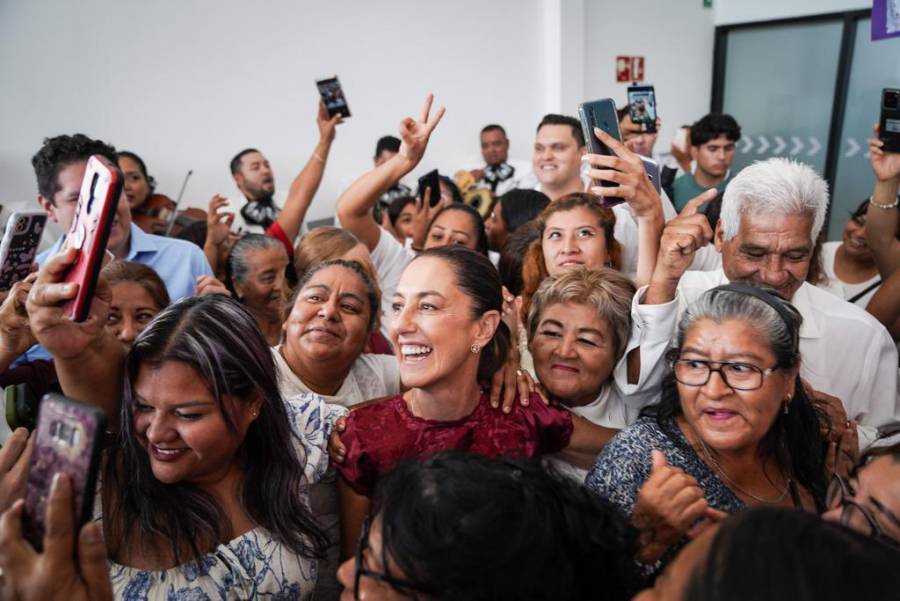 Con abrazos reciben a Claudia Sheinbaum en Reynosa Tamaulipas