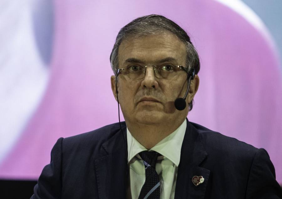 Marcelo Ebrard presenta su Plan de Salud que promete cobertura universal